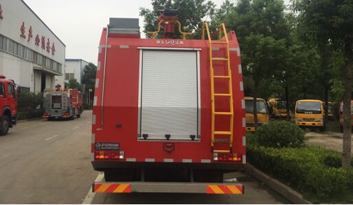 �������(q��)����܇