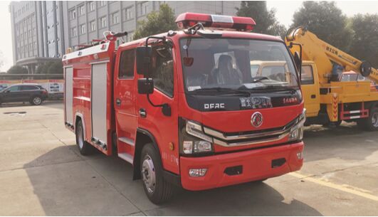 江特牌JDF5110GXFSG50/E6型水罐消防車