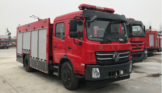 江特牌JDF5160GXFSG60/E6型水罐消防車