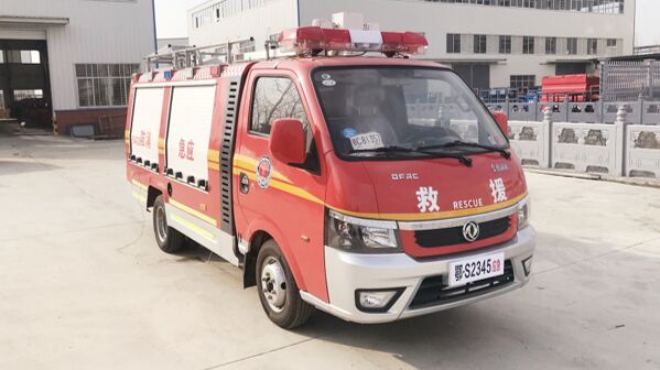 江特牌JDF5030GXFPW01/E6型水霧消防車