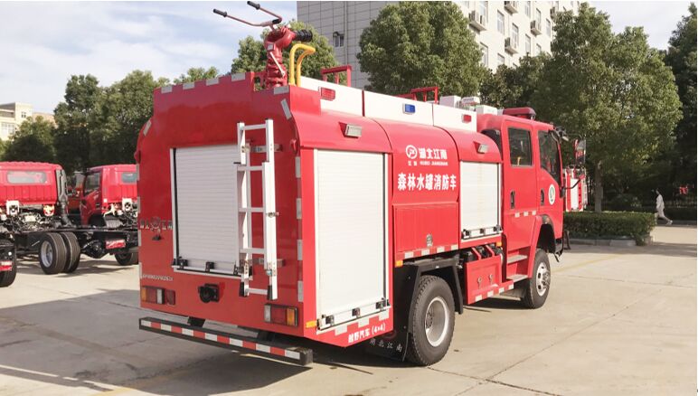 �����������(q��)����܇