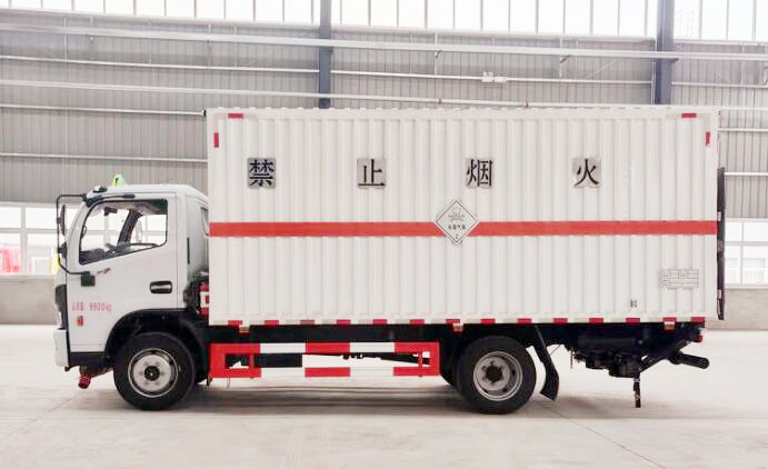 �|�L���𿨶��Ԏ�ʽ���w�\ݔ܇