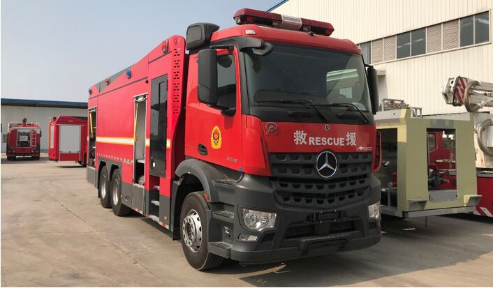 江特牌JDF5320GXFPM160/A6型泡沫消防車