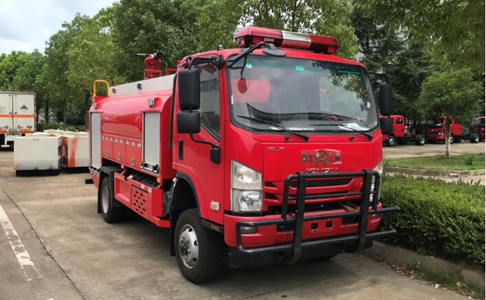 江特牌JDF5102GXFSG40/Q6型水罐消防車