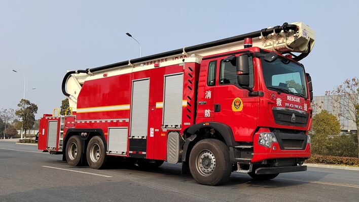 32米高噴消防車