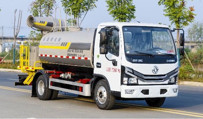 東風(fēng)多利卡霧炮車