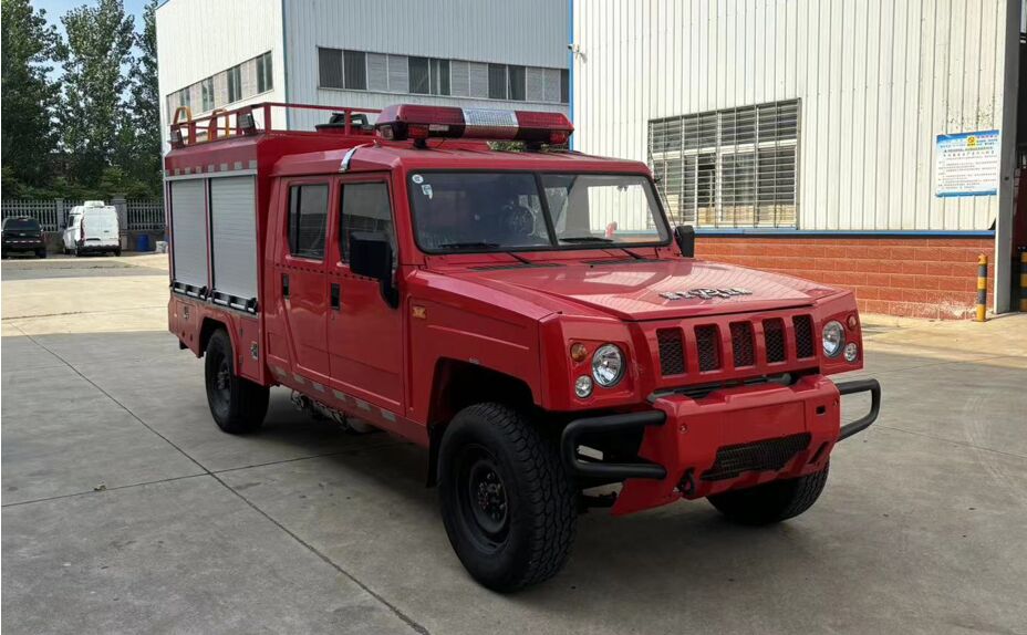 勇士雙排器材消防車(chē)