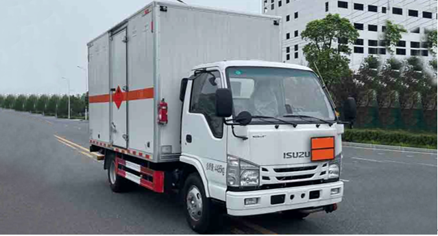 慶鈴易燃?xì)怏w廂式運(yùn)輸車